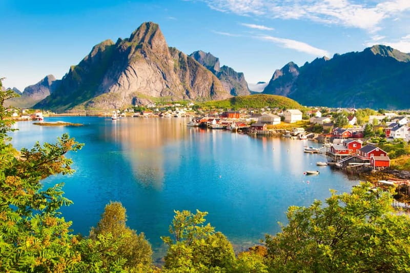Svolvaer: South Lofoten Top Highlights Photo Tour - Who will enjoy this most?
