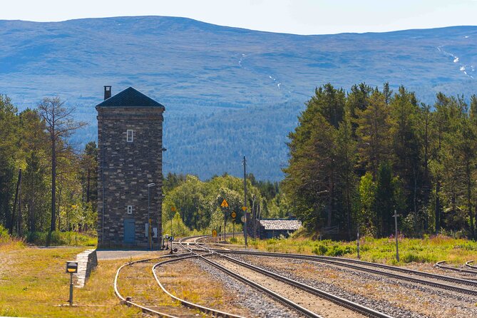 The Golden Train on Rauma Railway in Romsdalen - Who will enjoy the Golden Train most