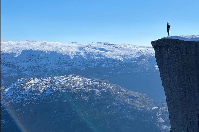 The Pulpit Rock Air - Following the zigzag road into Lysebotn