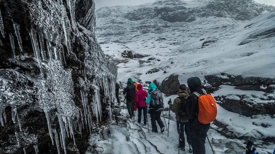 Trolltunga Autumn Hike Go Viking - Transport, darkness, and the length of the day