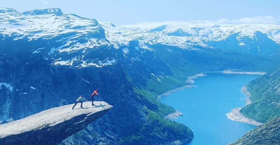 Trolltunga Helicopter & Waterfalss Sightseeing From Bergen - A second waterfall stop adds variety