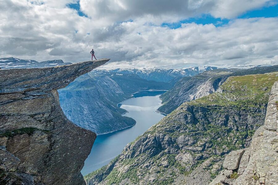 Trolltunga: Trolltunga Summer Hike - Who should book this tour?