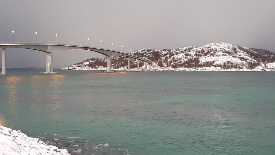 Tromso: All-Inclusive Arctic Fjords and Sommarøy Scenic Tour - A full day of Arctic scenery in six hours