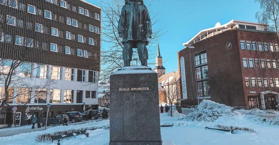 Tromsø: Arctic Exploration Historic Walking Tour - A city tour built around polar history
