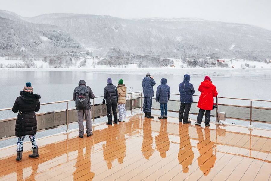 Tromsø: Arctic Fjord Cruise With Stop On Land At Fish Racks - Comfort, food, and cold-weather planning
