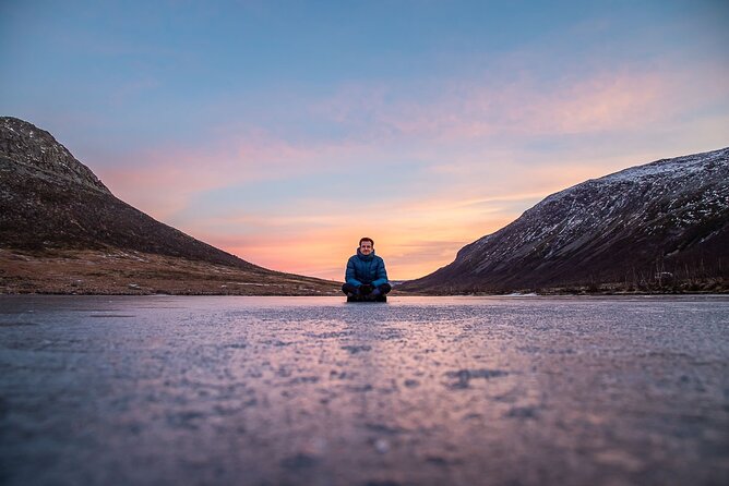 Tromsø: Arctic Landscapes Hiking / Snowshoeing Tour in the wild - The 4x4 ride through fjords and valleys
