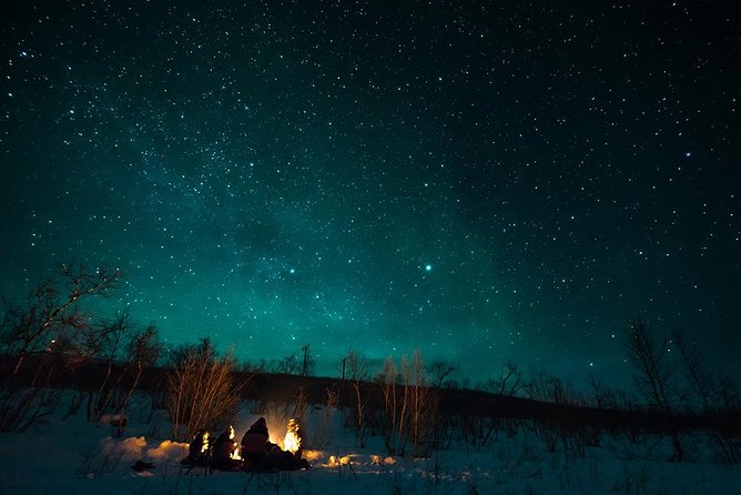 Tromso Aurora Hunt with Bonfire, Soup, Winter Gear & Transfers - Waiting for the lights, and understanding what you see
