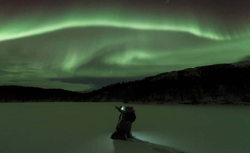 Tromsø: Aurora Hunt with Citizen Science - Learning to photograph the aurora