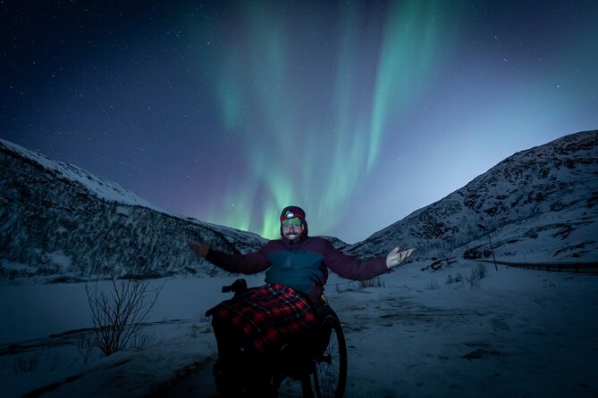 Tromsø Aurora Tour For All - Chasing the Northern Lights from Tromsø after dark