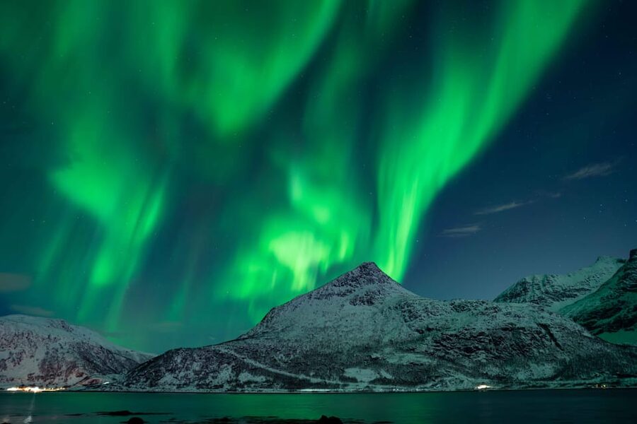 Tromsø: Aurora Tour with Photos, Campfire and Arctic Food - Key points at a glance