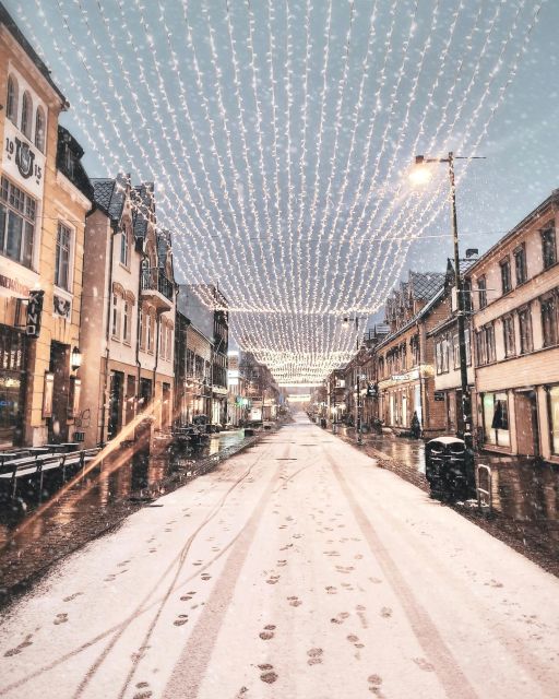 Tromsø: Capture the most Photogenic Spots with a Local - What $128 buys you