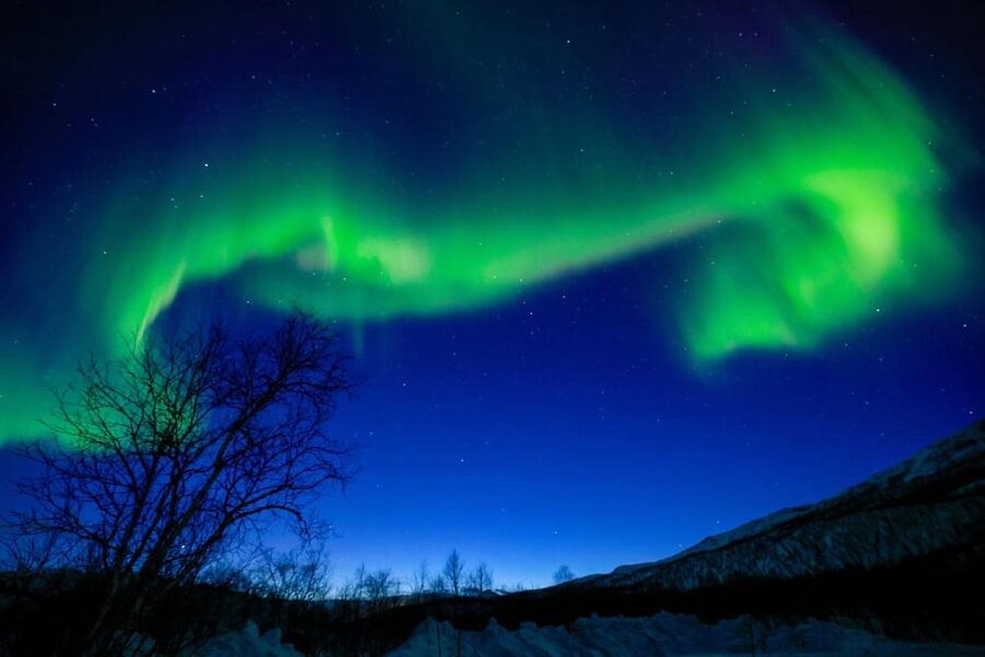 Tromsø Chinese Aurora Tour - Several stops instead of one fixed camp