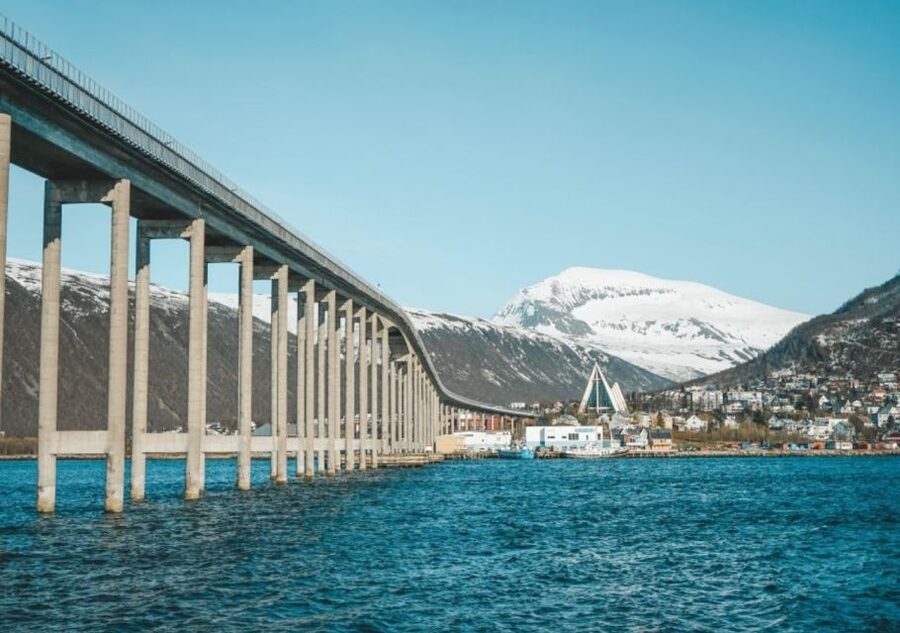 Tromso: City Highlights Guided Walking Tour - Walking Tromsø from the harbor at noon