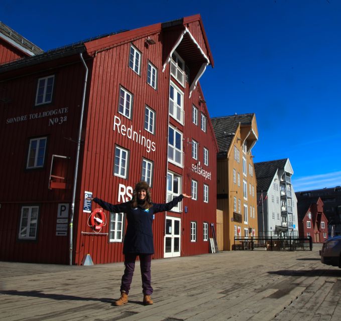 Tromsø: City Walk & Polar Museum (Private or Shared) - Weather, clothing, and comfort