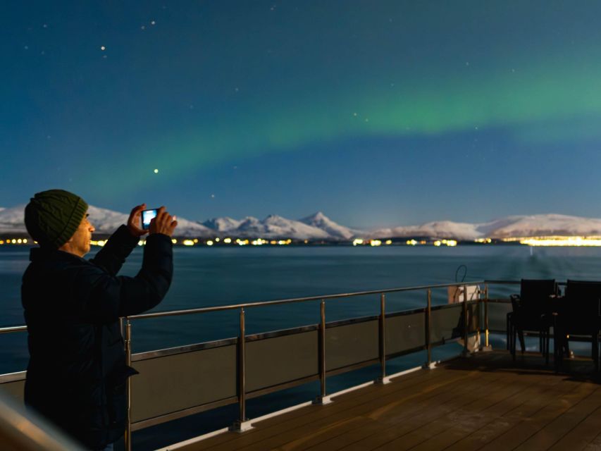 Tromsø: Electric Northern Lights Cruise - Aurora stories, science, and local color