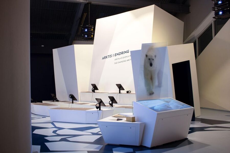 Tromsø: Entrance Ticket to Polaria - Climate exhibits that connect the Arctic to home