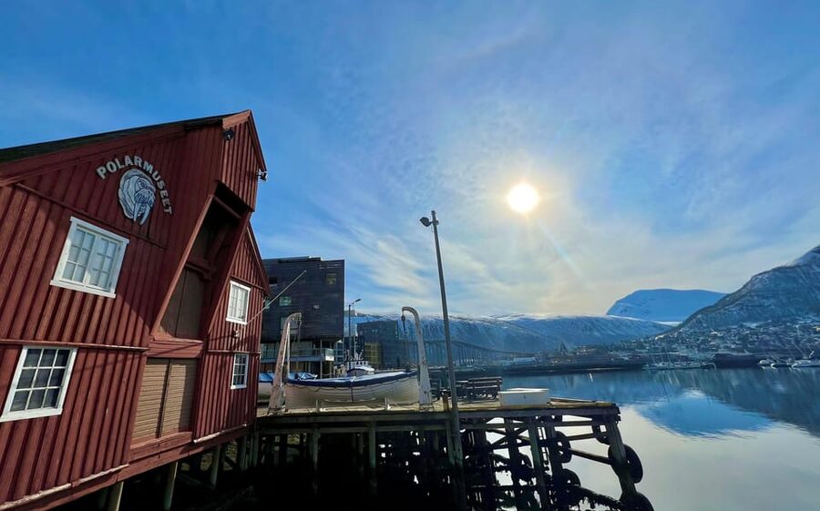TROMSØ: Explore The City And a Guided Tour Of PolarMuseum! - The harbor, Skansen, and the road to the museum
