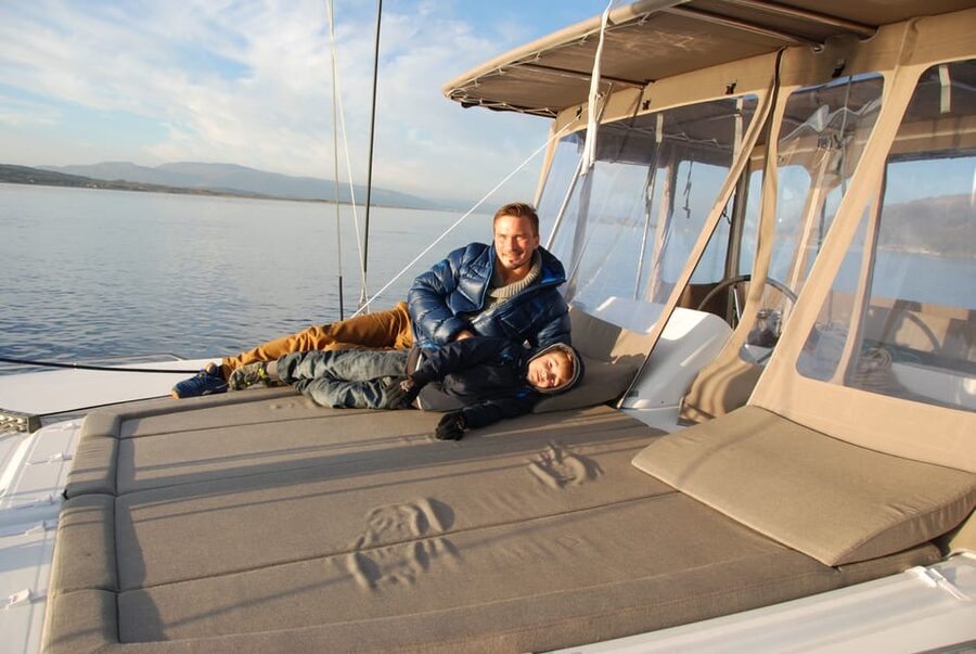 Tromsø: Fjord and Islands Luxury Catamaran Cruise - Coffee, snacks, and the return trip