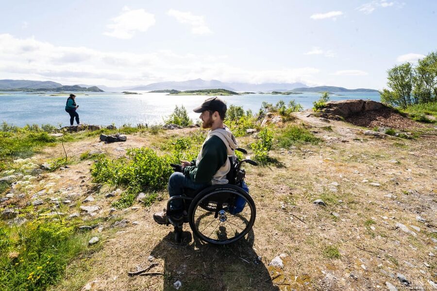 Tromsø: Fjords, Kvaløya & Sommarøy Accessible Tour w/ Lunch - Why Kvaløya makes a fine day outside Tromsø