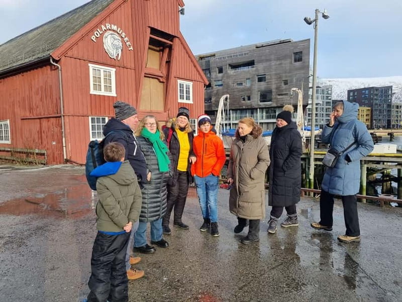 Tromsø: Guided Polar Bear Walk incl. Polaria & Polar Museum - Polaria and the Changing Arctic exhibition