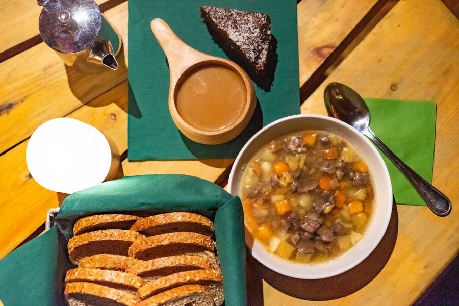 Tromsø: Husky Sled Self-Drive with Traditional Lunch - What $282 buys you