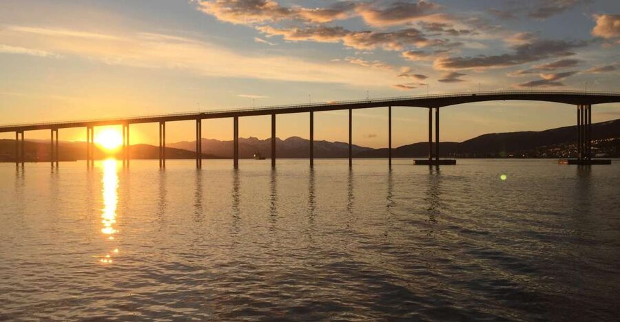Tromsø: Midnight Sun Cruise in a Luxury Catamaran - What $188 means for the value