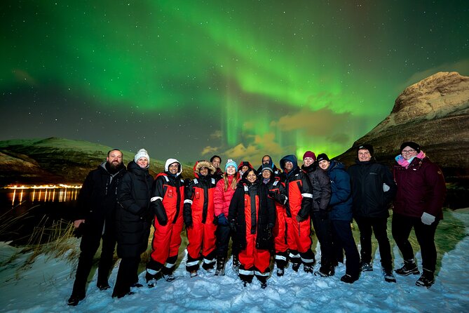 Tromsø: Northern Lights by Minibus - Free Photos and Warm Dinner - Free photos are a major part of the value