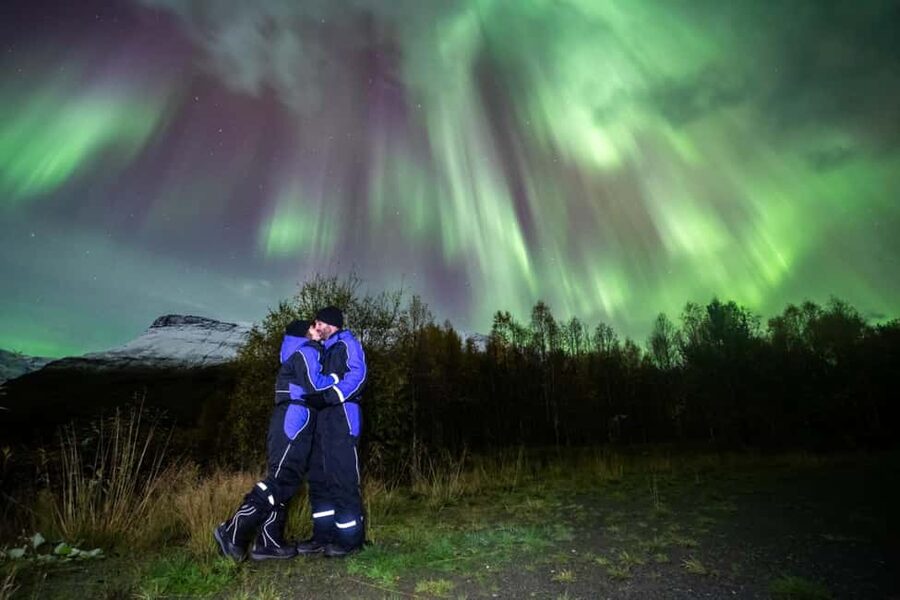 Tromsø: Northern Lights Chase + Free Professional Photos - Two hours through Troms County