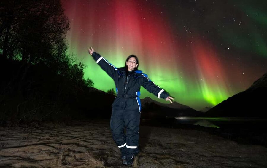 Tromsø: Northern Lights Chase + Free Professional Photos - Expedition suits, boots, and outdoor comfort