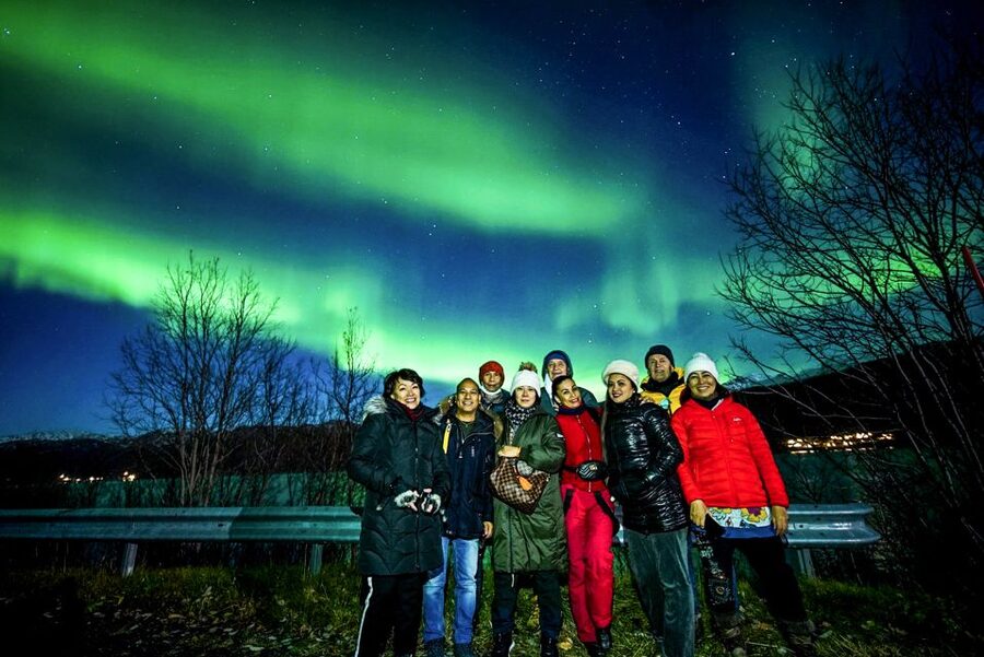 Tromsø: Northern Lights Chase Minibus Tour - What the strongest evenings look like