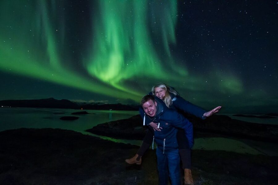 Tromsø: Northern Lights Chase with Free Photos - Key points at a glance