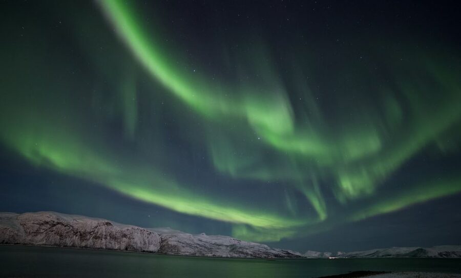 Tromso: Northern Lights Chase with Photo Package Included - Key points before you book