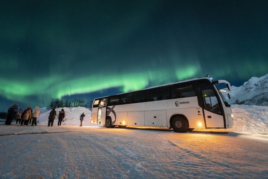 Tromso: Northern Lights Chase with Photo Package Included - How the viewing stops work
