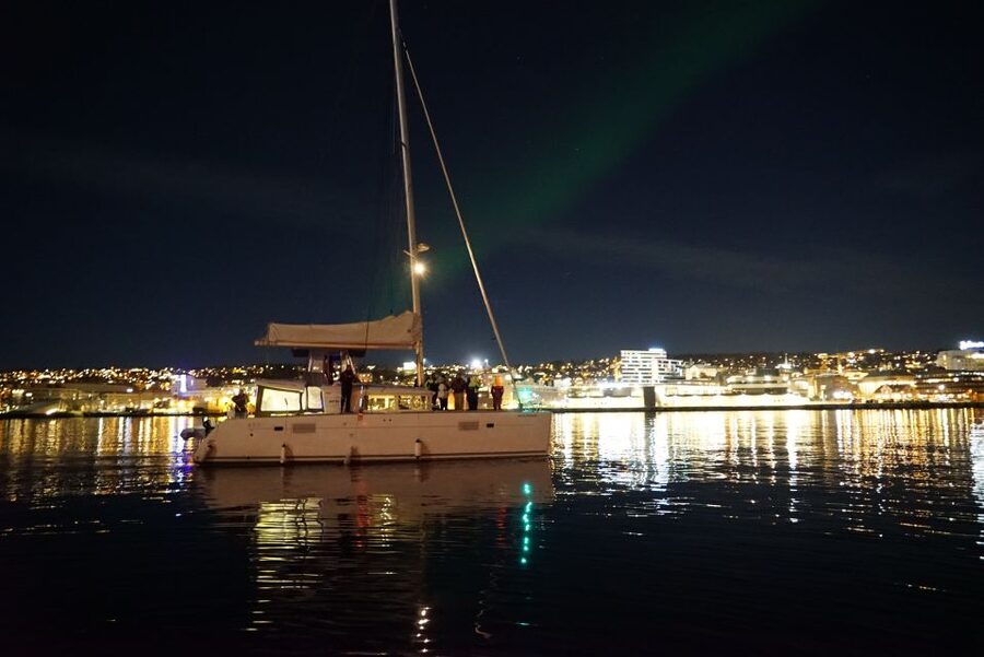 Tromsø: Northern Lights Luxury Catamaran Cruise - Fish soup on the return to Tromsø