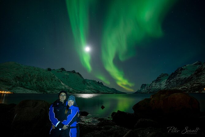 Tromso Northern Lights Minibus Chase Small Group Tour with Photos - Key points to know before you book