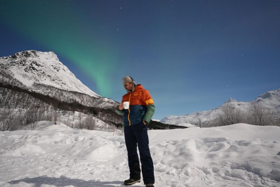 Tromsø: Northern Lights Minibus Small Private Tour Group - The minibus ride and the first weather check