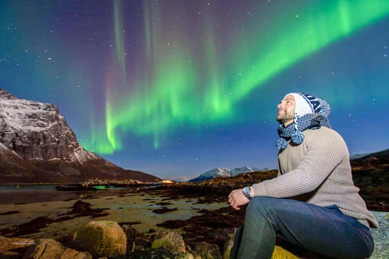 Tromsø: Northern Lights Safari - Campfire, hot drinks, and the science of the sky