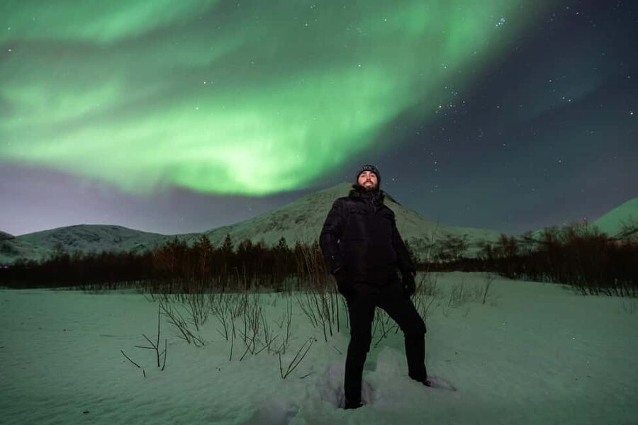 Tromsø: Northern Lights Tour with Professional Photographer - Guide service can make or break a cloudy night