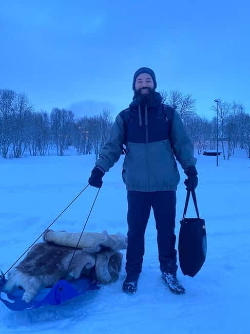 Tromsø: Snow Sledding, Mini Skiing, Lasso and Reindeer Hides - Should you book it?