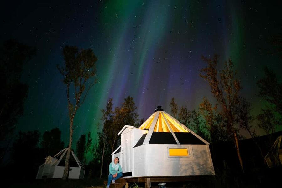 Tromsø: Snowmobile Safari with Aurora Crystal Lavvo Stay - My booking advice