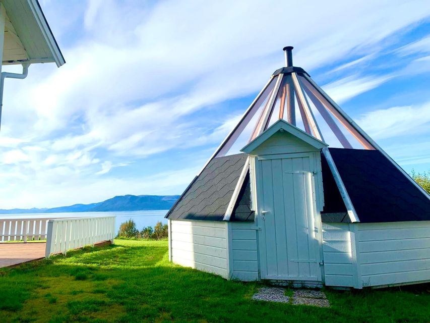 Tromsø: Snowmobile Safari with Aurora Crystal Lavvo Stay - Who should book this Arctic overnight?