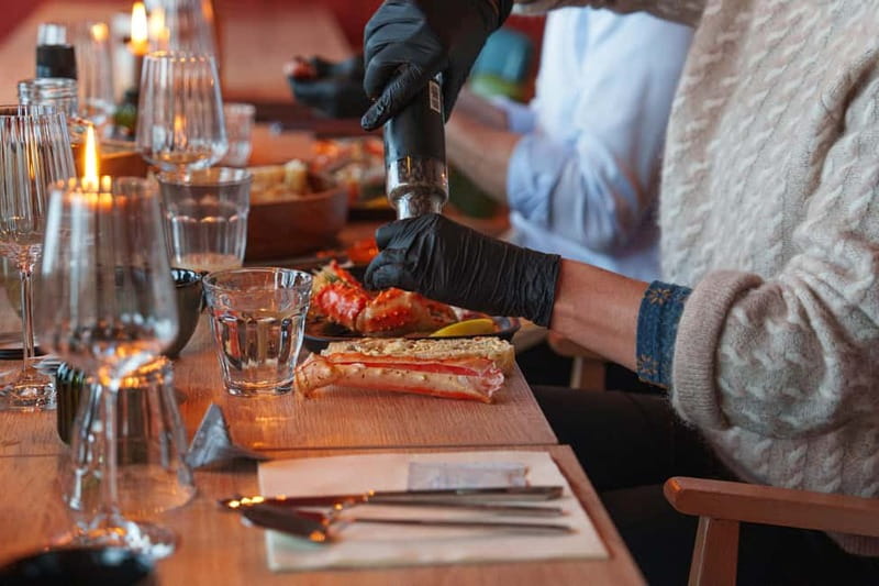 Tromsø: Tasty King Crab Adventure - What $245 really covers
