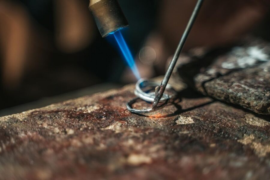 Tromsoe: Make your own silver ring in a goldsmith workshop - Key points at a glance