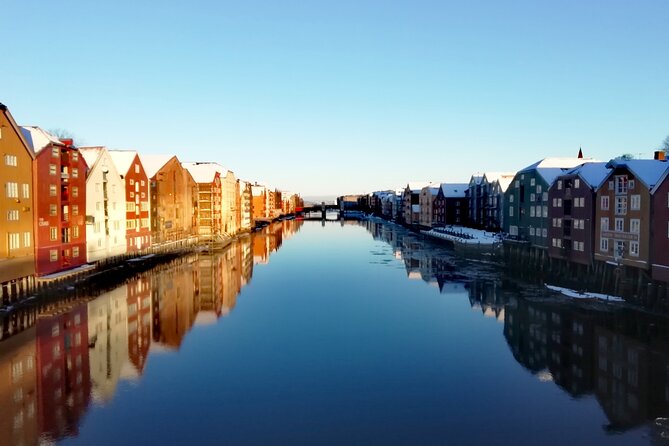 Trondheim: Discover the city of kings with a local guide - Nidaros Cathedral and the opening chapter