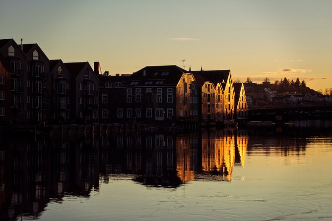 Trondheim Private Walking Tour with a Local - How demanding is the walking?