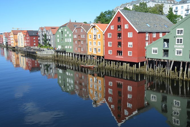 Trondheim's Inner Circle: A Self-Guided Audio Tour - Key points at a glance