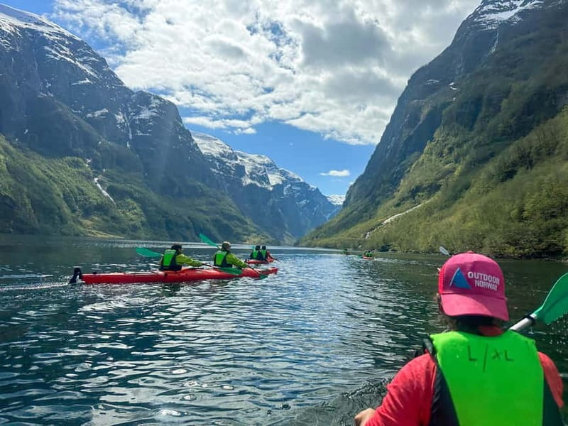 Vossevangen: Nærøyfjord Full-Day Guided Kayaking Trip - From Vossevangen to the fjord in 40 minutes