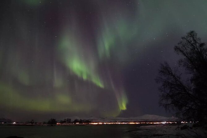 Watching The Aurora Dance - Why the small group matters