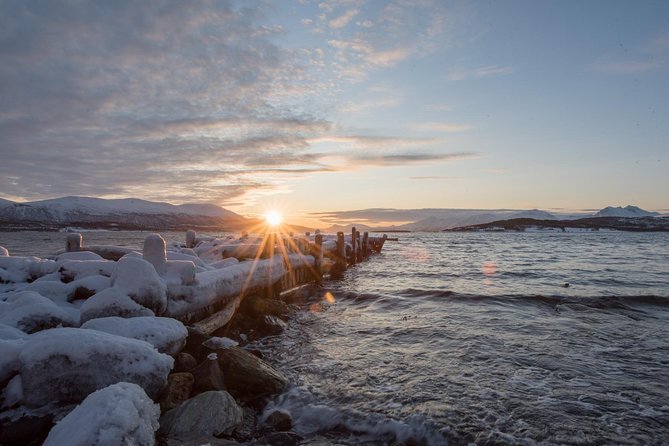 Winter Fjord Road Trip with Wandering Owl - Winter weather, clothing, and comfort