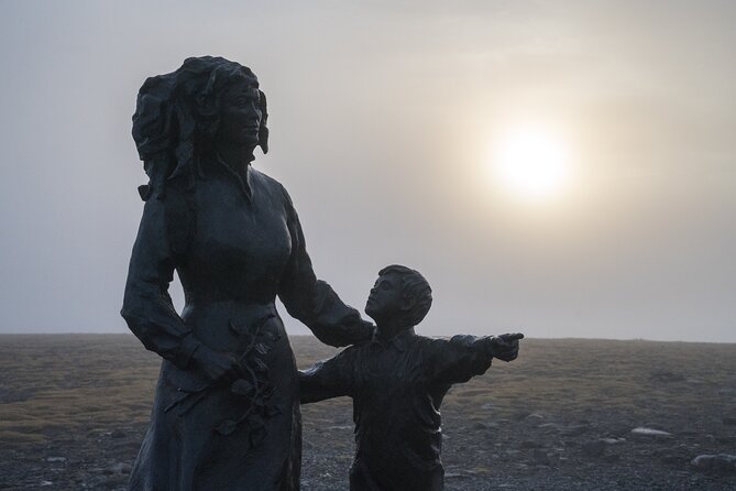 Winter North Cape Tour From Alta - The guide and photography can add real value